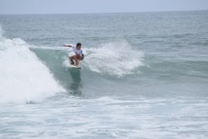 Surf en Playa Popoyo Nicaragua