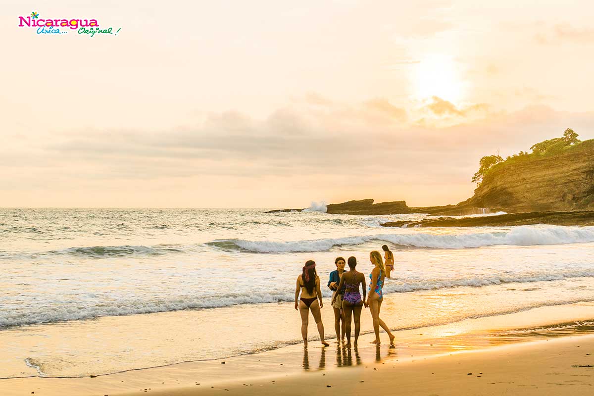 Playas-atardecer-nicaragua