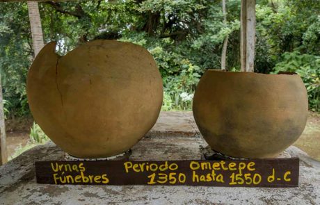 Finca-palestina.Urnas-artesania