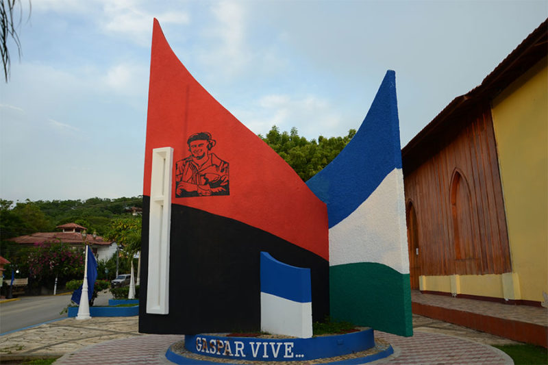 Monumento-Gaspar-Rivas