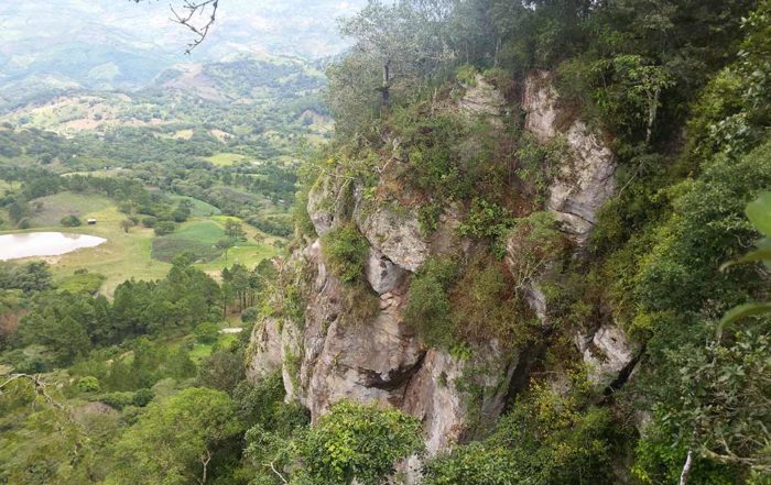 Cerro-Canta-Gallo
