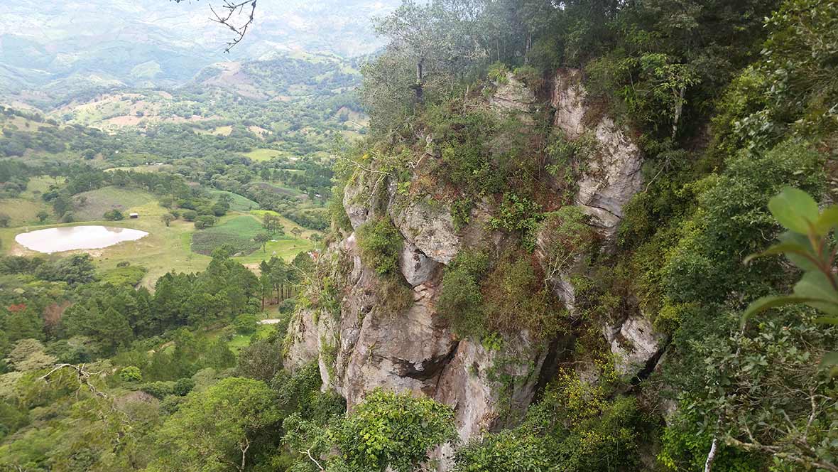 Cerro-Canta-Gallo
