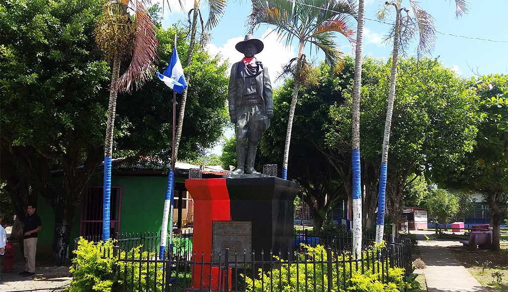 Monumento-Sandino-Niquinohomo-Nicaragua