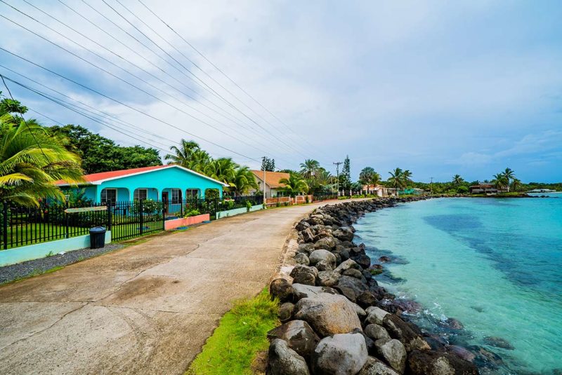 Horarios y días de avión y barco a Corn Island este verano