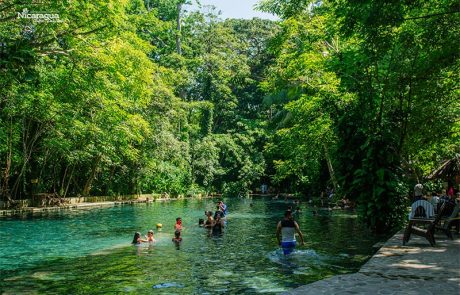 Ojo-de-Agua,-Isla-de-Ometepe