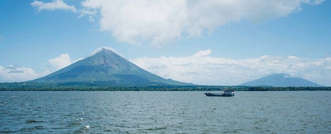 Ferry de granada ometepe rio san juan