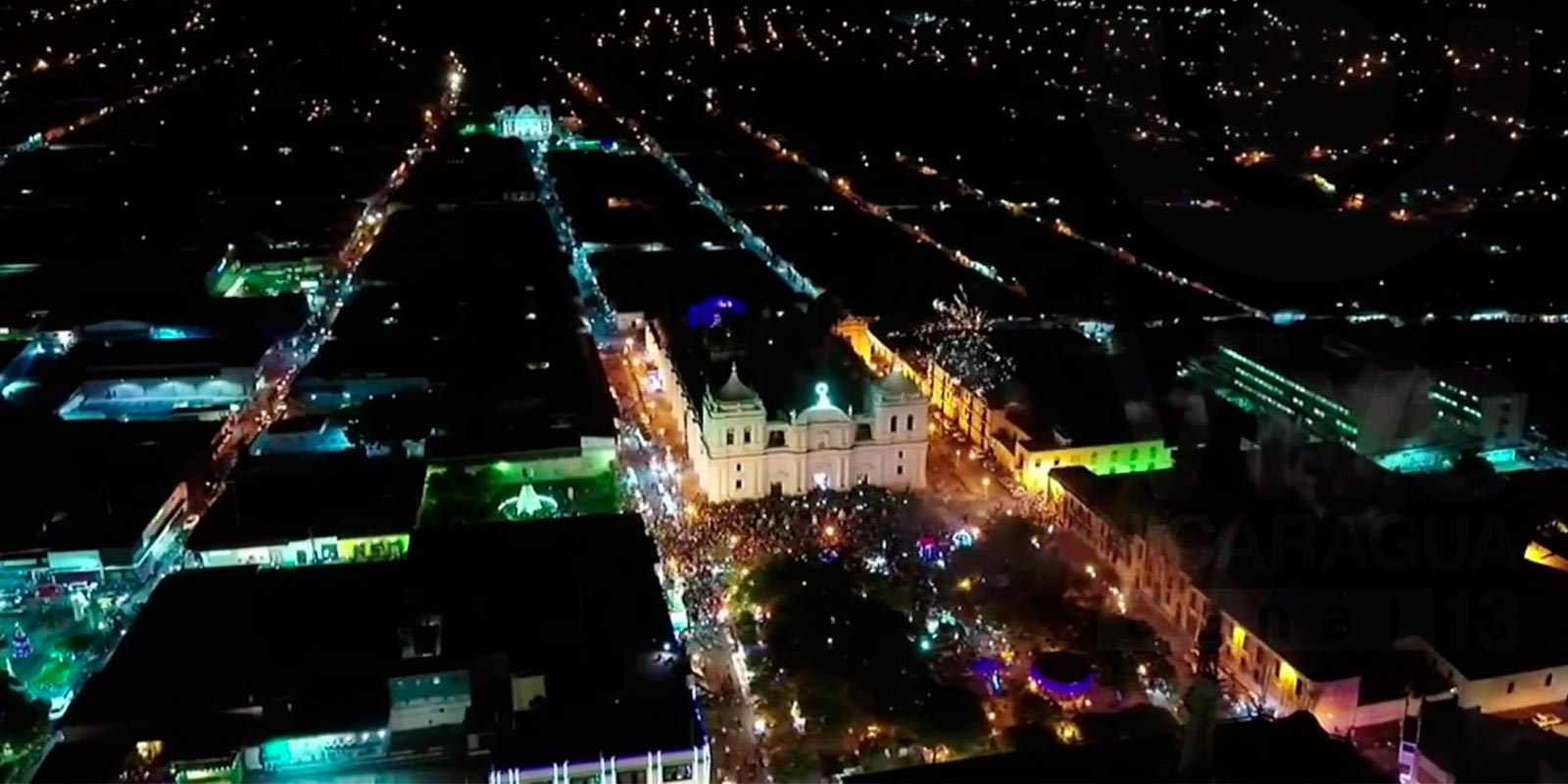 vista-aerea-nocturna-de-leon