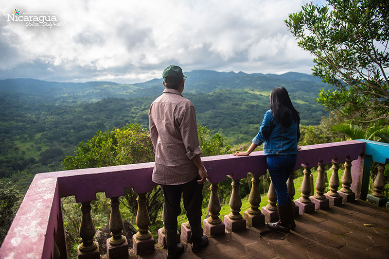 Mirador en comunidad Las Lagunas, Boaco