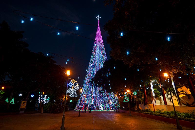 Ambiente navideño Managua