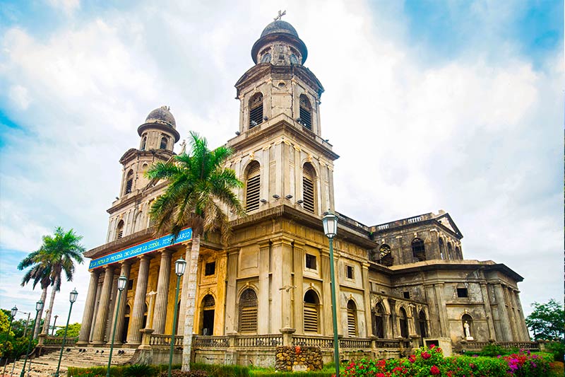 Old-Cathedral-of-Managua